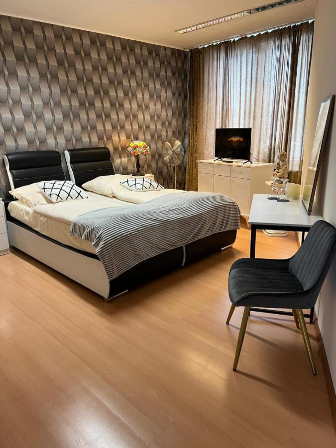 Ferienwohnung Mit Whrpool Coblenza Exterior foto